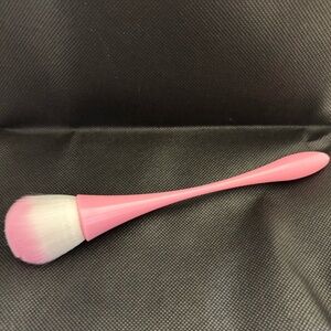 Pink brush